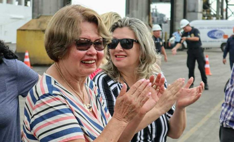 Porto de Paranaguá volta a receber navio de passageiros Porto de Paranaguá volta a receber navio de passageiros