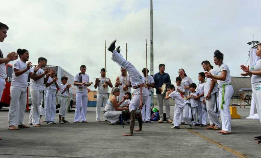 Porto de Paranaguá volta a receber navio de passageiros Porto de Paranaguá volta a receber navio de passageiros