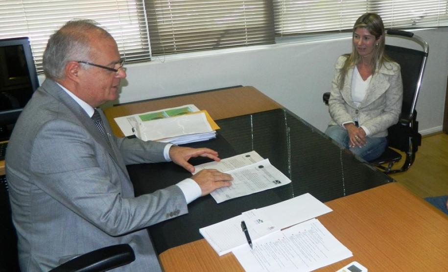 Projeto CEP Iurk e diretora do CEP