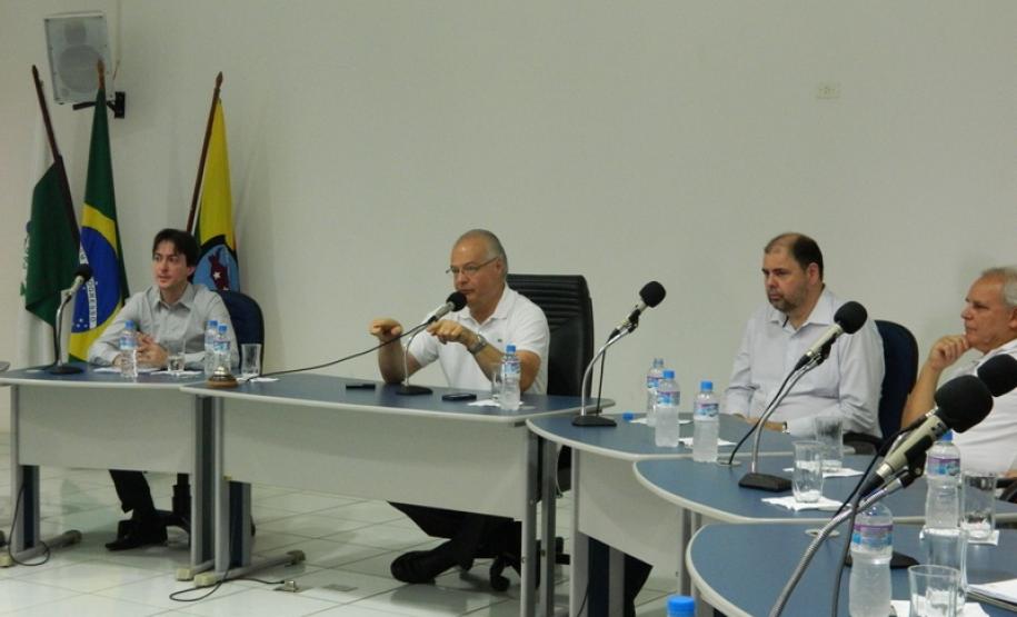 Ivaiporã - Resíduos Sólidos 3 Ivaiporã - Resíduos Sólidos