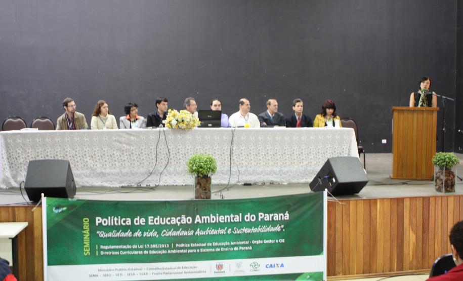 Educação ambiental no currículo escolar é discutida em Cascavel