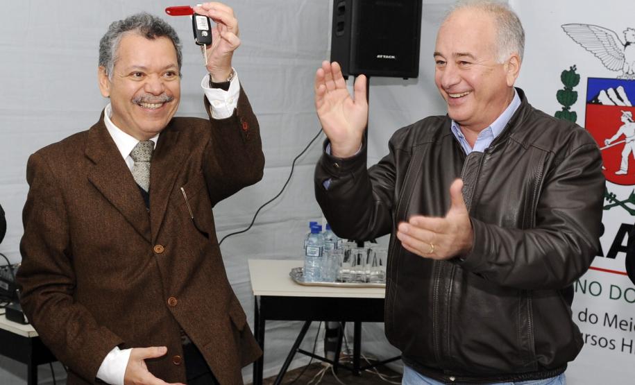 Governo entrega 24 veículos para resposta rápida aos danos ambientais causados pelas chuvas