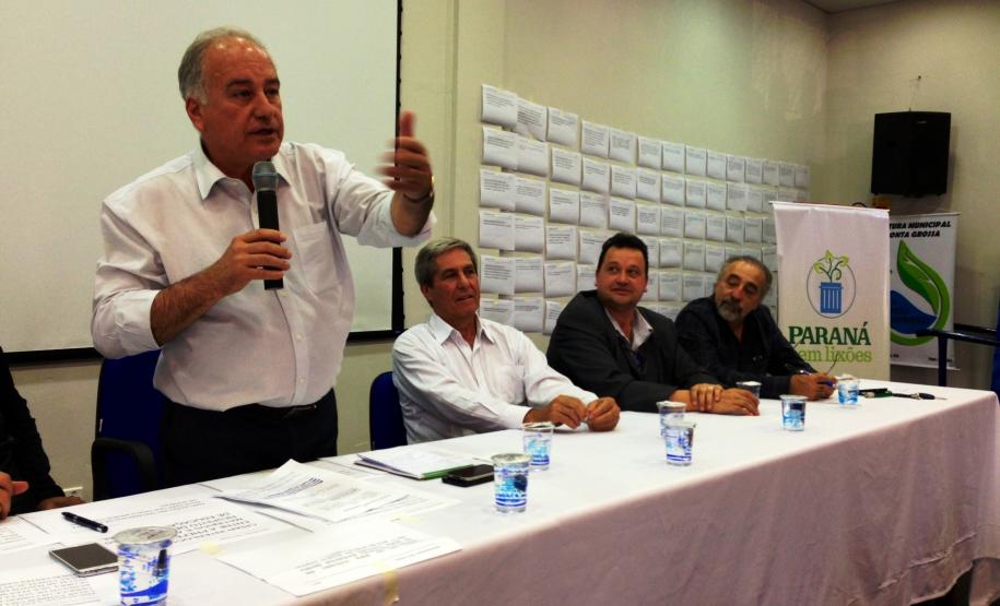 Reciclagem e destinação do lixo são tema de discussão no Paraná