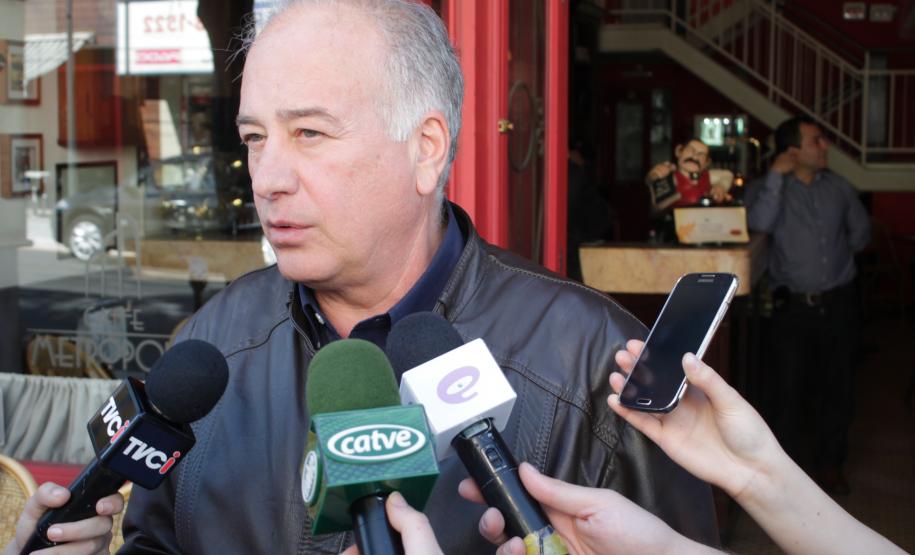 Secretário do Meio Ambiente, Luiz Eduardo Cheida, durante o lançamento da campanha Bituca no Lixo Atitude de Cidadão