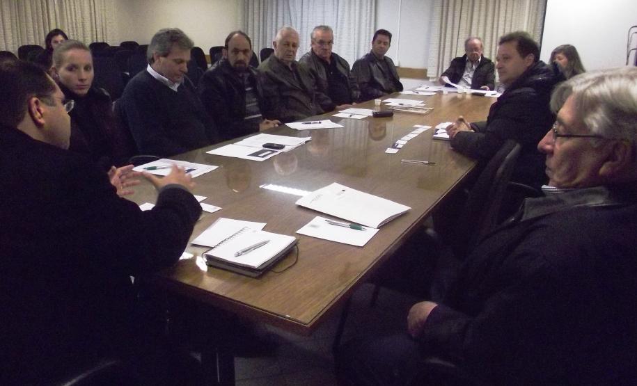 Fabricantes de pneus apresentam projetos de reúso do produto Fabricantes de pneus apresentam projetos de reúso do produto