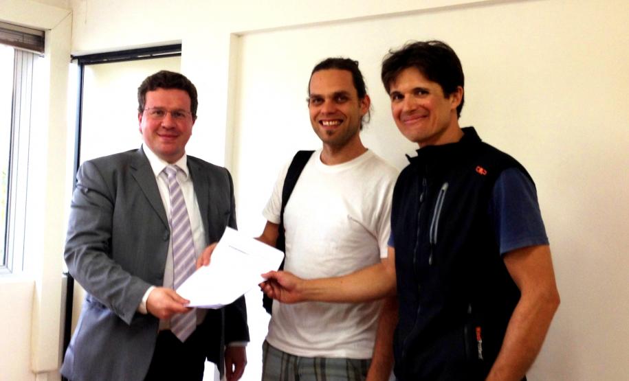 A Secretaria do Meio Ambiente e Recursos Hídricos dará início à elaboração de uma política estadual para incentivo ao uso da bicicleta, o "Ciclo Paraná". O programa será desenvolvido em parceria com cicloativistas, universidades e órgãos de governo com o objetivo de nortear os municípios paranaenses que tiverem interesse em aderir à iniciativa.