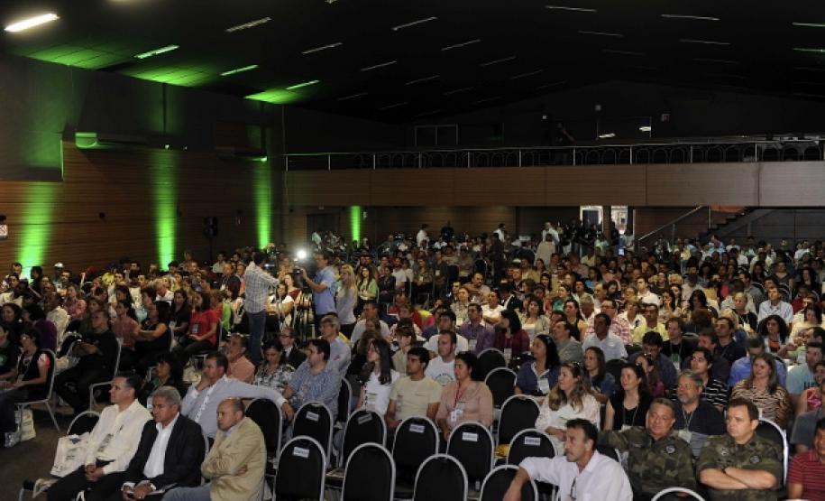 IV Conferência Estadual do Meio Ambiente Residuos Sólidos 05 e 06 de setembro de 2013, local Itaipu em Foz do Iguaçu. Fotos Denis Ferreira Netto.