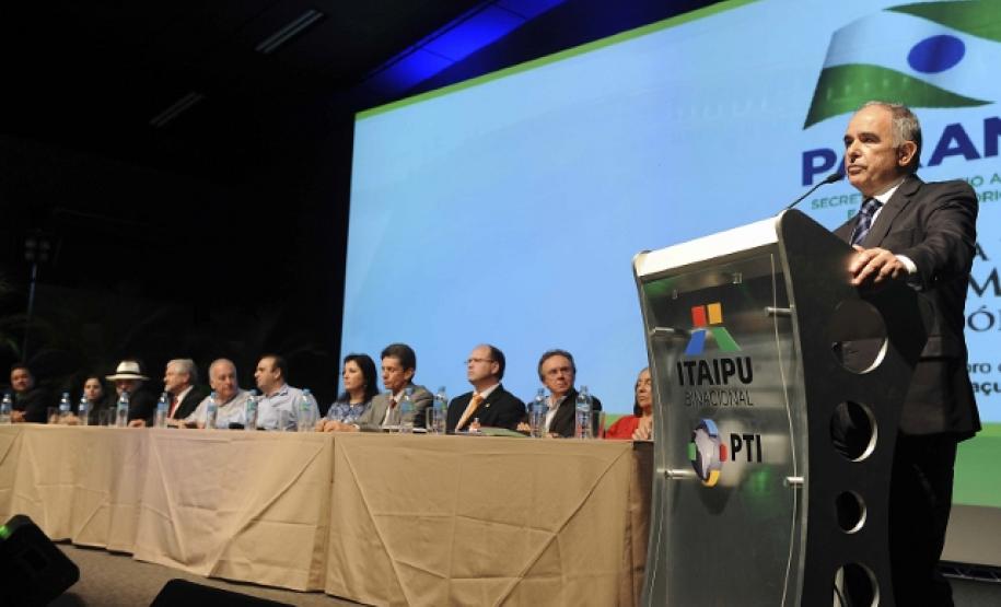 IV ConferÃªncia Estadual do Meio Ambiente Residuos SÃ³lidos 05 e 06 de setembro de 2013, local Itaipu em Foz do IguaÃ§u. na foto Vicente Andreu ANA.//Fotos Denis Ferreira Netto.