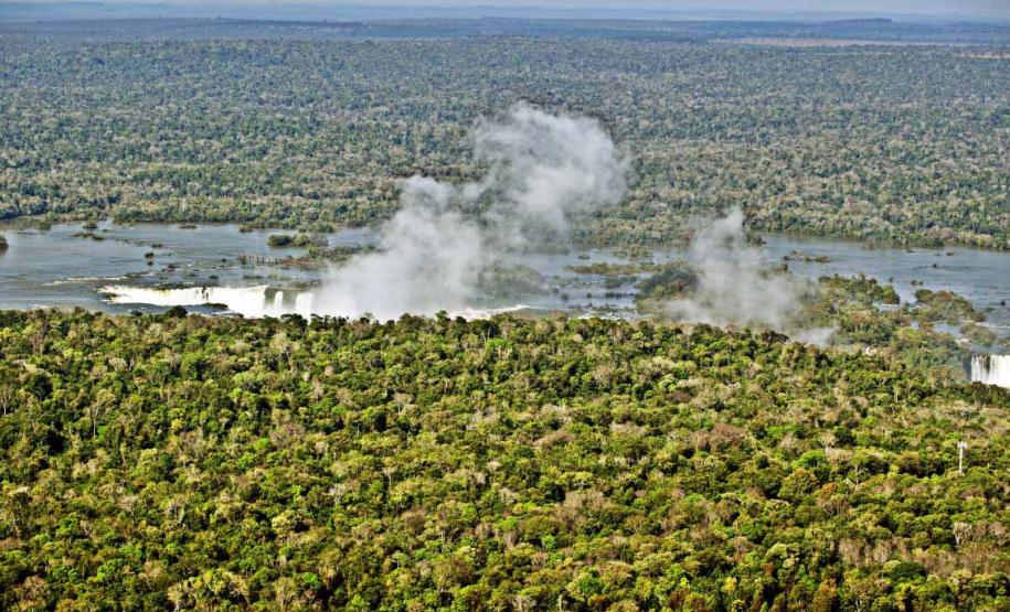 Parque Nacional do Iguaçu, Foz do Iguaçu, Paraná, Brasil, fotos ilustrativas sobre mudanças climáticas no Paraná.//foto Denis ferreira Netto.
