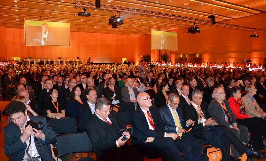 coordenador de Mudanças Climáticas da Secretaria do Meio Ambiente e Recursos Hídricos, Carlos Renato Garcez, representante do Paraná no Congresso Mundial da Associação Internacional de Resíduos Sólidos, em Viena, na Áustria.Foto: Divulgação