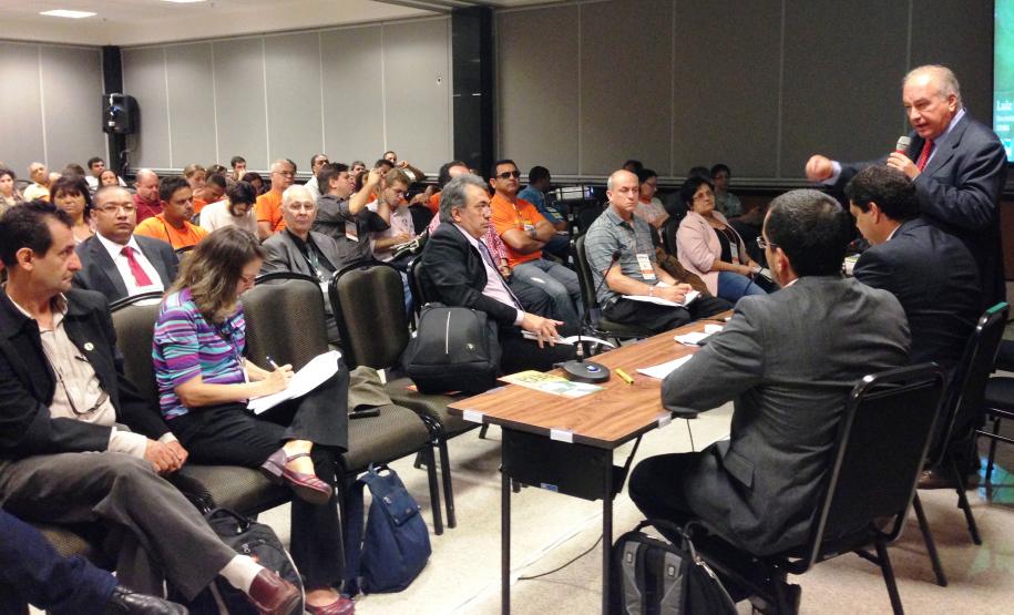 Propostas do Paraná para resíduos sólidos são exemplo em conferência nacional