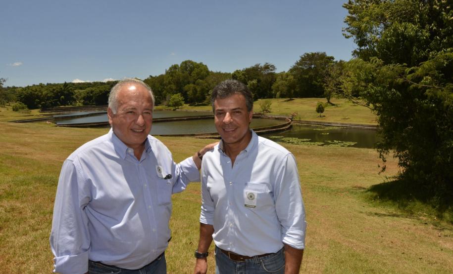 Richa entrega estruturas de educação ambiental ao Jardim Botânico de Londrina Richa entrega estruturas de educação ambiental ao Jardim Botânico de Londrina
