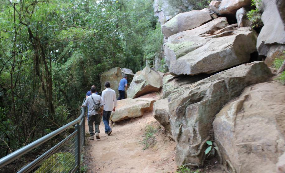 Governo do Estado vistoria obras no Parque Estadual do Monge