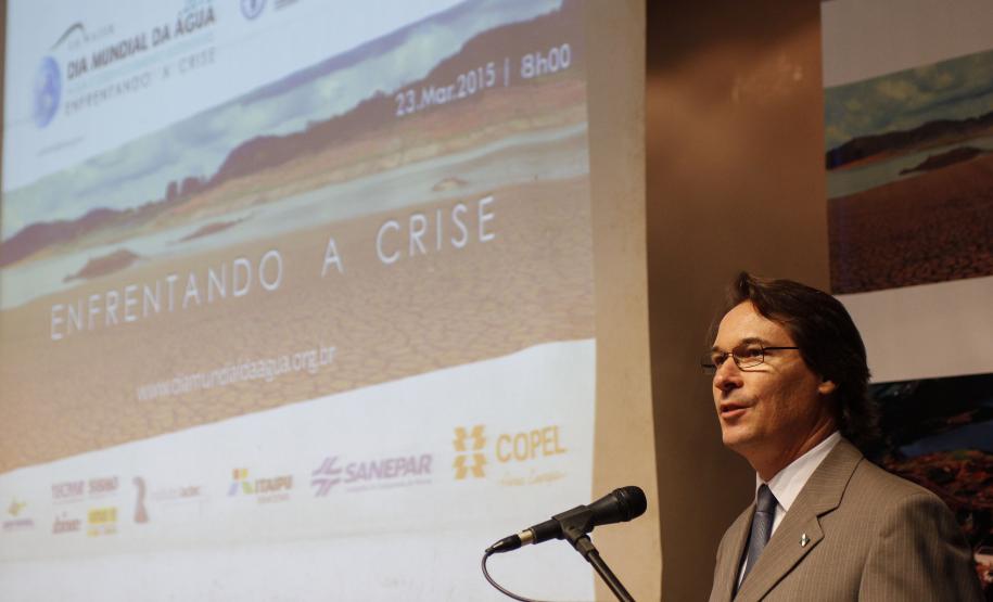 Paraná irá revitalizar o Rio Iguaçu, diz Cida em evento do Dia Mundial da Água O secretário estadual do Meio Ambiente e Recursos Hídricos, Ricardo José Soavinski, participa da abertura do Dia Mundial da Água, na Fiep. Curitiba, 23/03/2015. Foto: Pedro Ribas/ANPr