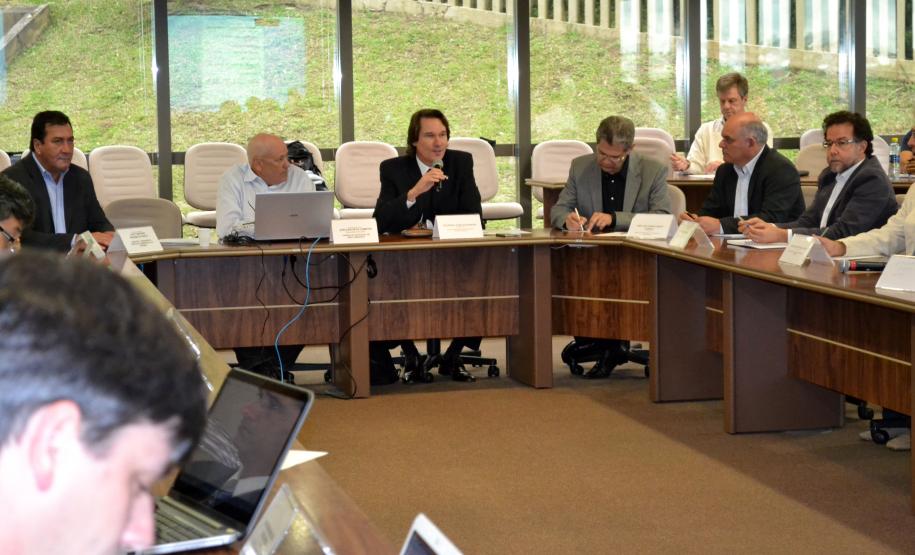 O secretário estadual do Meio Ambiente, Ricardo Soavinski, toma posse como presidente do Conselho Estadual do Meio Ambiente.Foto: Divulgação SEMA