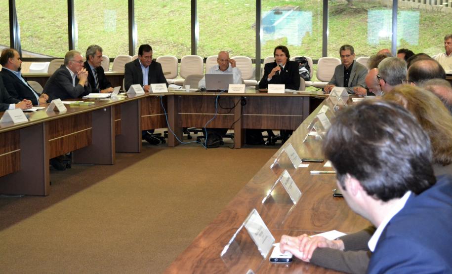 O secretário estadual do Meio Ambiente, Ricardo Soavinski, toma posse como presidente do Conselho Estadual do Meio Ambiente.Foto: Divulgação SEMA