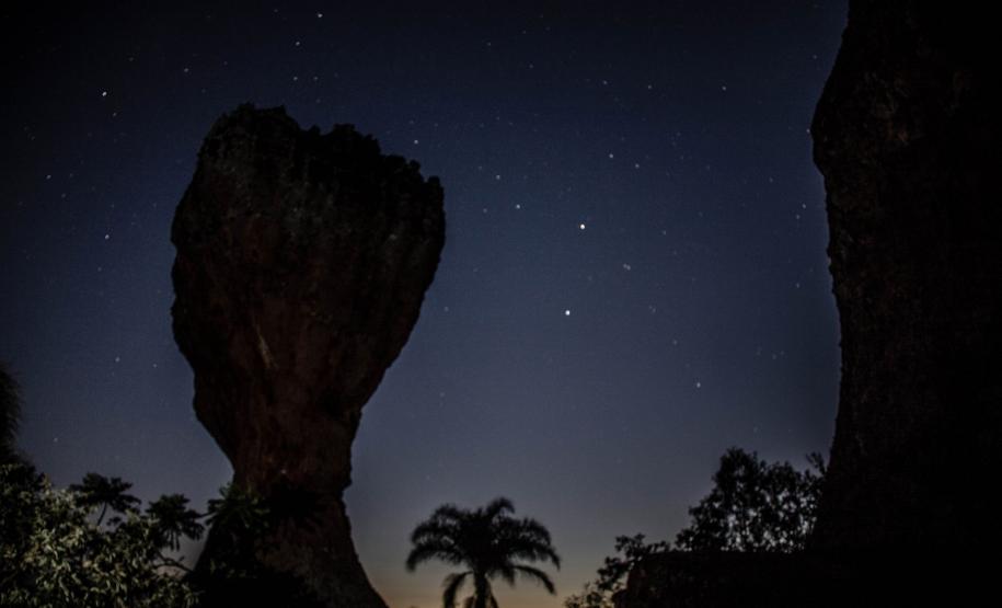 Parque Estadual de Vila Velha terá Caminhada da Lua Cheia