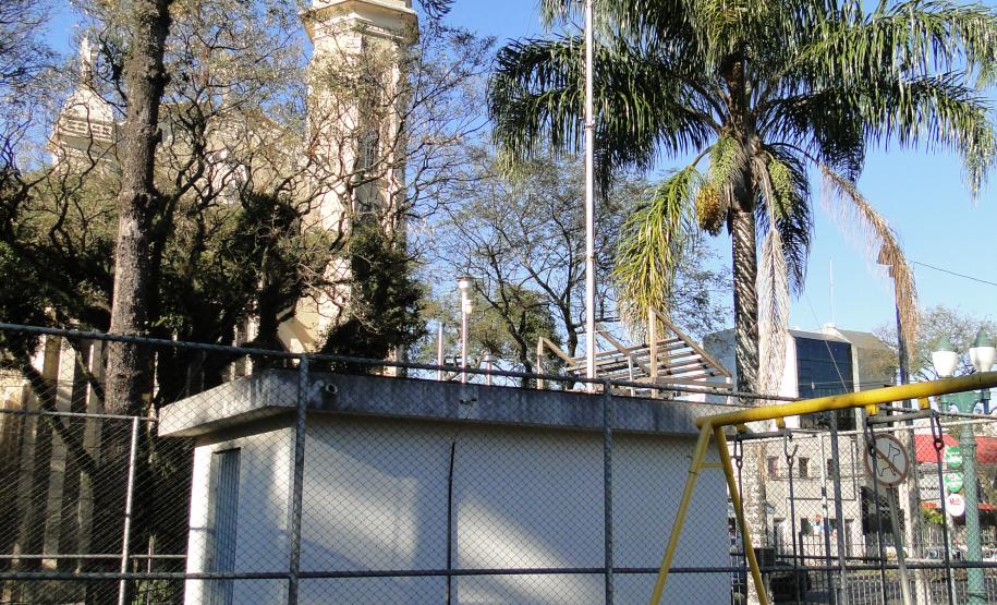 Estação de monitoramento do ar da Praça Ouvidor Pardinho, em Curitiba.Foto: IAP