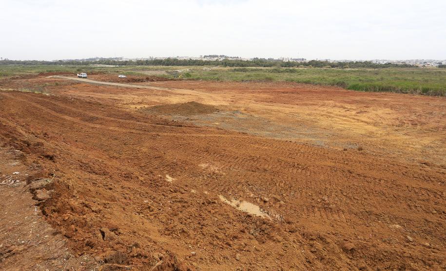 Obras do Parque Palmital, em Pinhais.Pinhais, -05-08-15.Foto: Arnaldo Alves / ANPr.