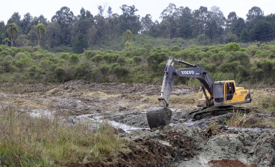 Obras do Parque Palmital, em Pinhais.Pinhais, -05-08-15.Foto: Arnaldo Alves / ANPr.