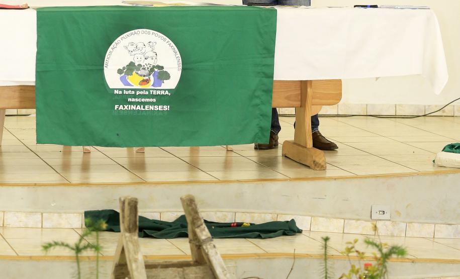 O secretário do Meio Ambiênte e Recursos Hídricos, Ricardo Soavinski, esteve reunido com Faxinalenses de Guarapuava e região.Guarapuava, 22-08-15.Foto: Arnaldo Alves / ANPr.