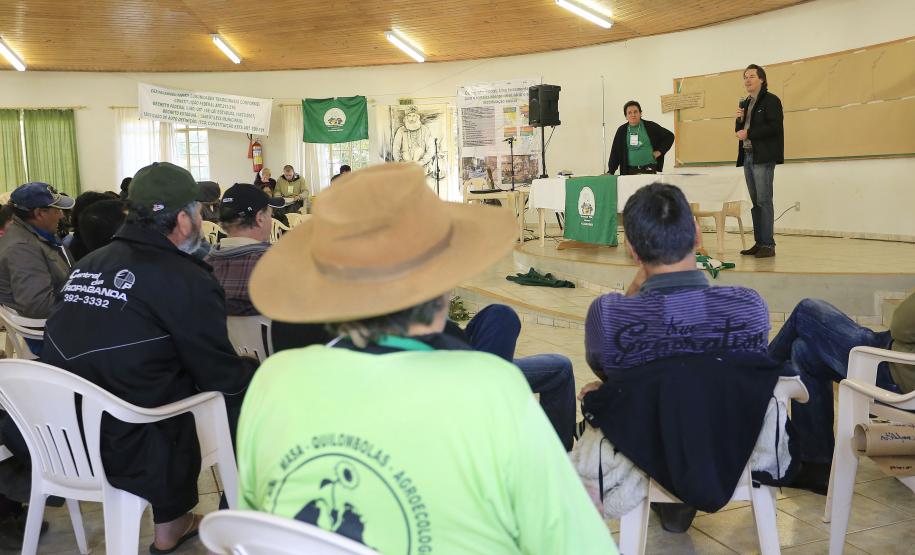 O secretário do Meio Ambiênte e Recursos Hídricos, Ricardo Soavinski, esteve reunido com Faxinalenses de Guarapuava e região.Guarapuava, 22-08-15.Foto: Arnaldo Alves / ANPr.