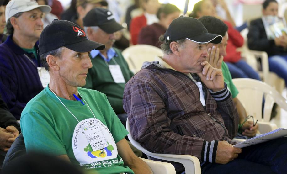 O secretário do Meio Ambiênte e Recursos Hídricos, Ricardo Soavinski, esteve reunido com Faxinalenses de Guarapuava e região.Guarapuava, 22-08-15.Foto: Arnaldo Alves / ANPr.