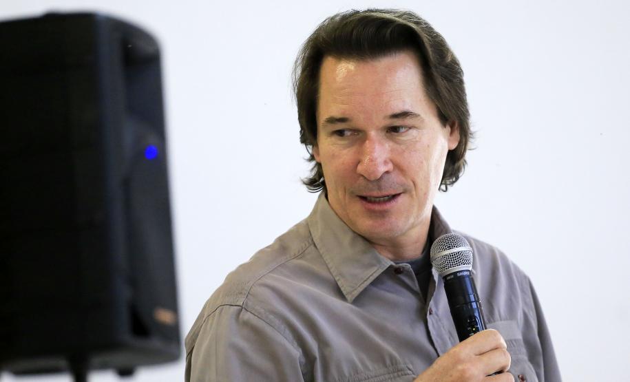 O secretário do Meio Ambiênte e Recursos Hídricos, Ricardo Soavinski, esteve reunido com Faxinalenses de Guarapuava e região.Guarapuava, 22-08-15.Foto: Arnaldo Alves / ANPr.