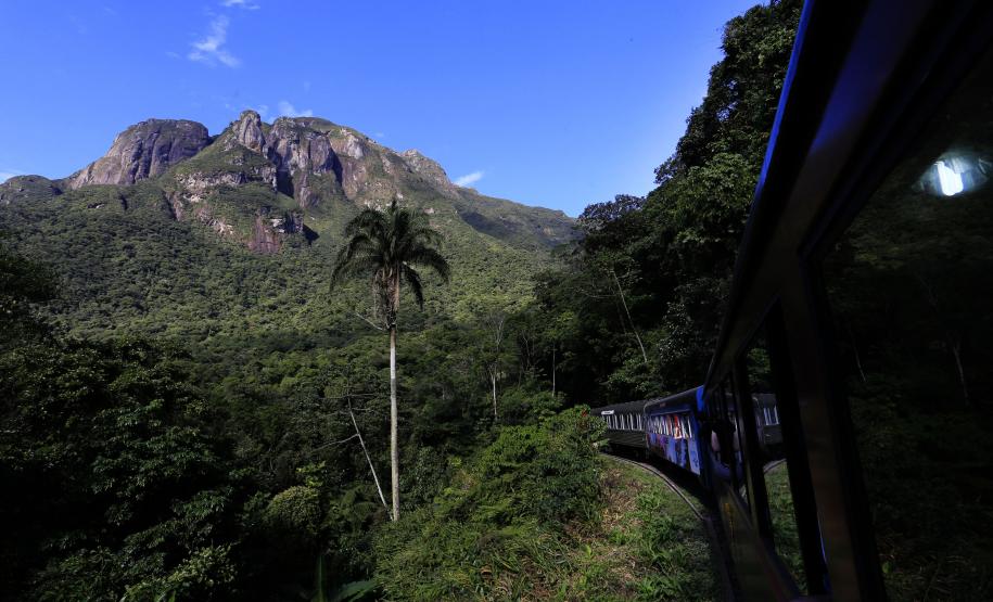 GOVERNO LANÇA PARQUES DO PARANÁ PARA ESTIMULAR TURISMO SUSTENTÁVEL. Parque Estadual Pico do MarumbiFoto: Arnaldo Alves / ANPr.