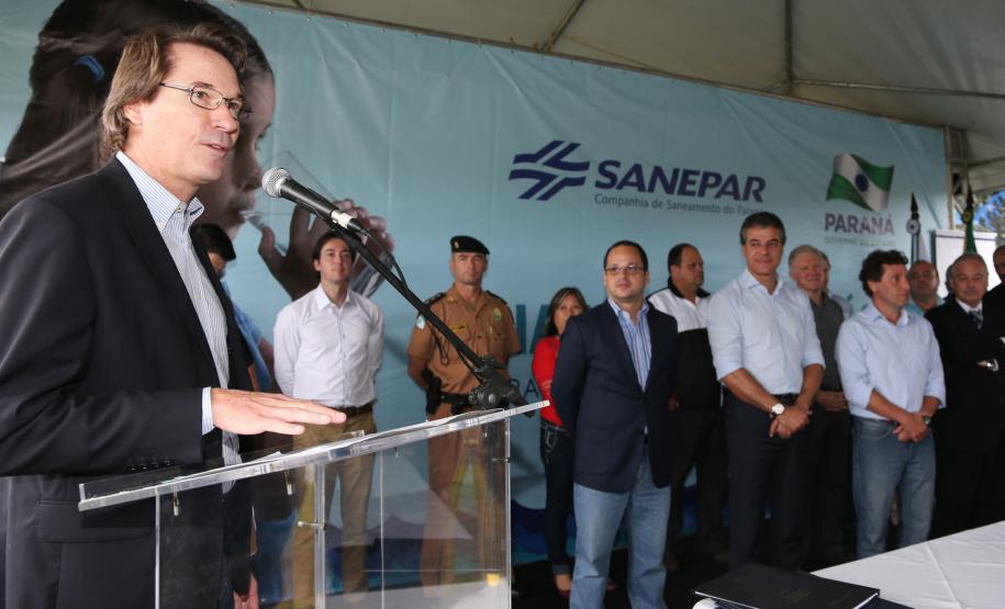 Governador Beto Richa lança uma série de ações de revitalização e cuidado com os recursos hídrico, entre elas o Programa de Conservação dos Mananciais do Paraná, durante as comemorações do Dia Mundial da Água, no Centro de Educação Ambiental dos Mananciais da Serra, em Piraquara, na Região Metropolitana de Curitiba. Na foto, o secretário de Meio Ambiente e Recursos Hídricos do Paraná, Ricardo Soawisnki.Piraquara, 22/03/2016.Foto: Orlando Kissner/ANPr