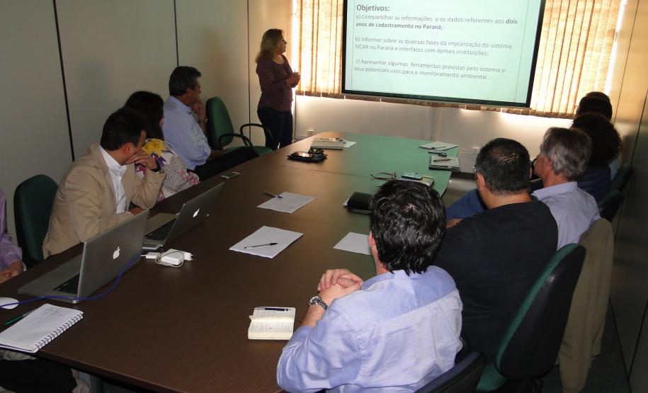 O Paraná tem 353 mil imóveis rurais inseridos no Cadastro Ambiental Rural (CAR). Foram registrados no Sistema Nacional de Cadastro Ambiental Rural (Sicar) 95% dos imóveis rurais, o que representa 94% da área passível de cadastro em todo o Estado. Curitiba, 19/08/2016.Foto: Divulgação IAP