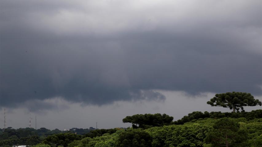 El Niño trará acumulados de chuva acima da média até dezembro no Paraná